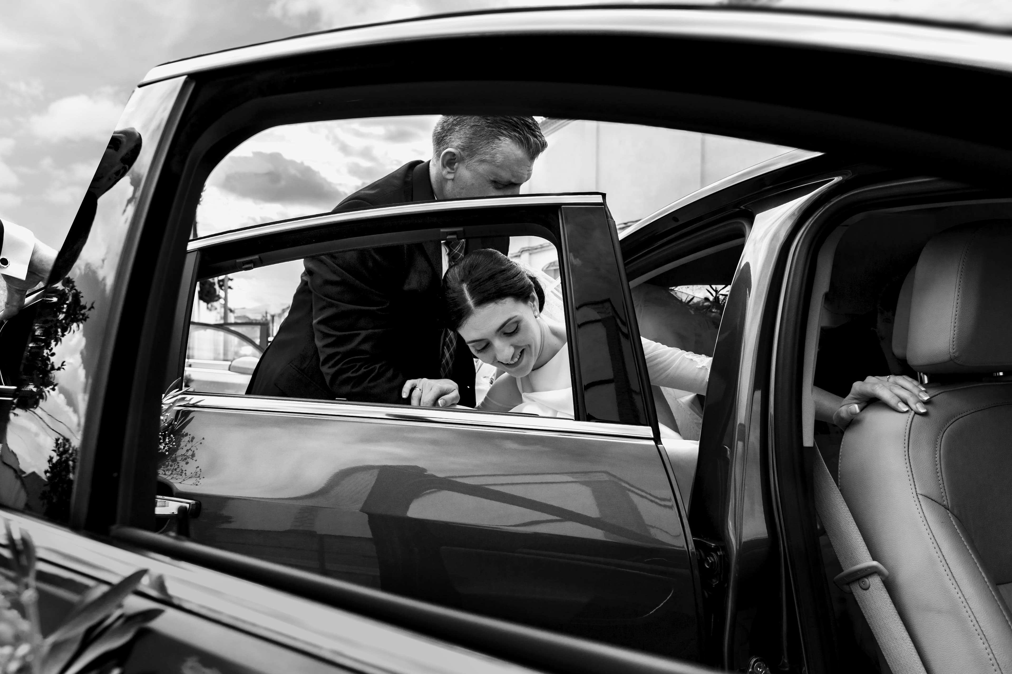 Alex Weddings – A Timeless Portfolio for Modern Love Stories
